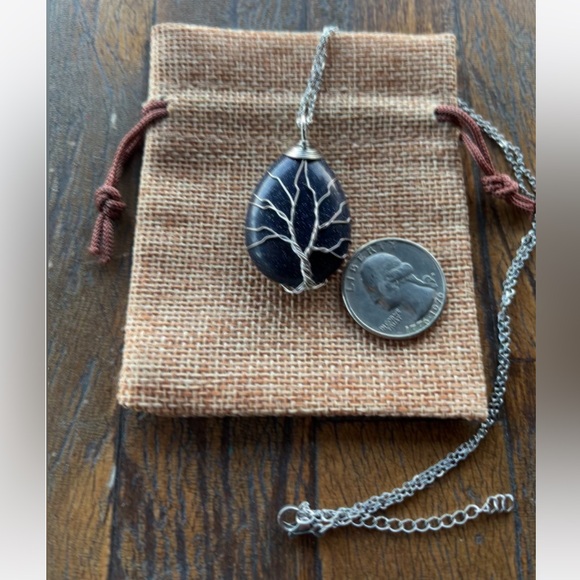 Brand New Wire-Wrapped Blue Sandstone Drop Necklace Crystal Drop Necklace - Picture 2 of 2